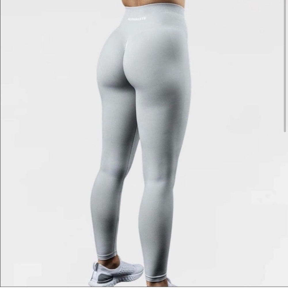 Alphalete amplify leggings